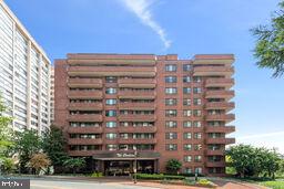 4550 North Park Avenue #810, Chevy Chase