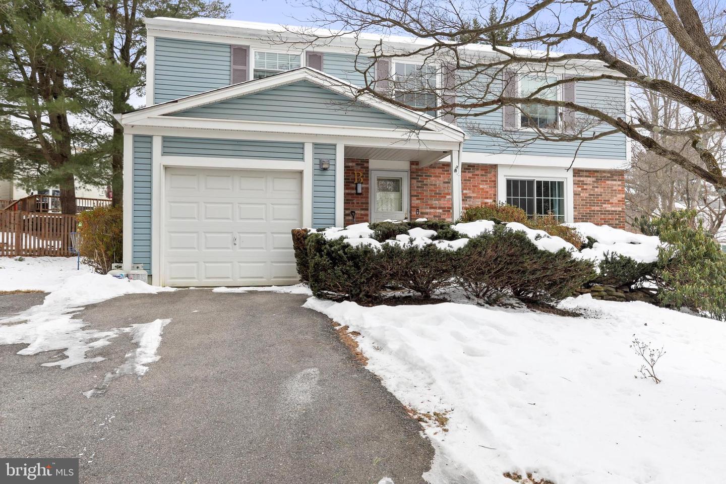 18808 Flower Hill Way, Gaithersburg
