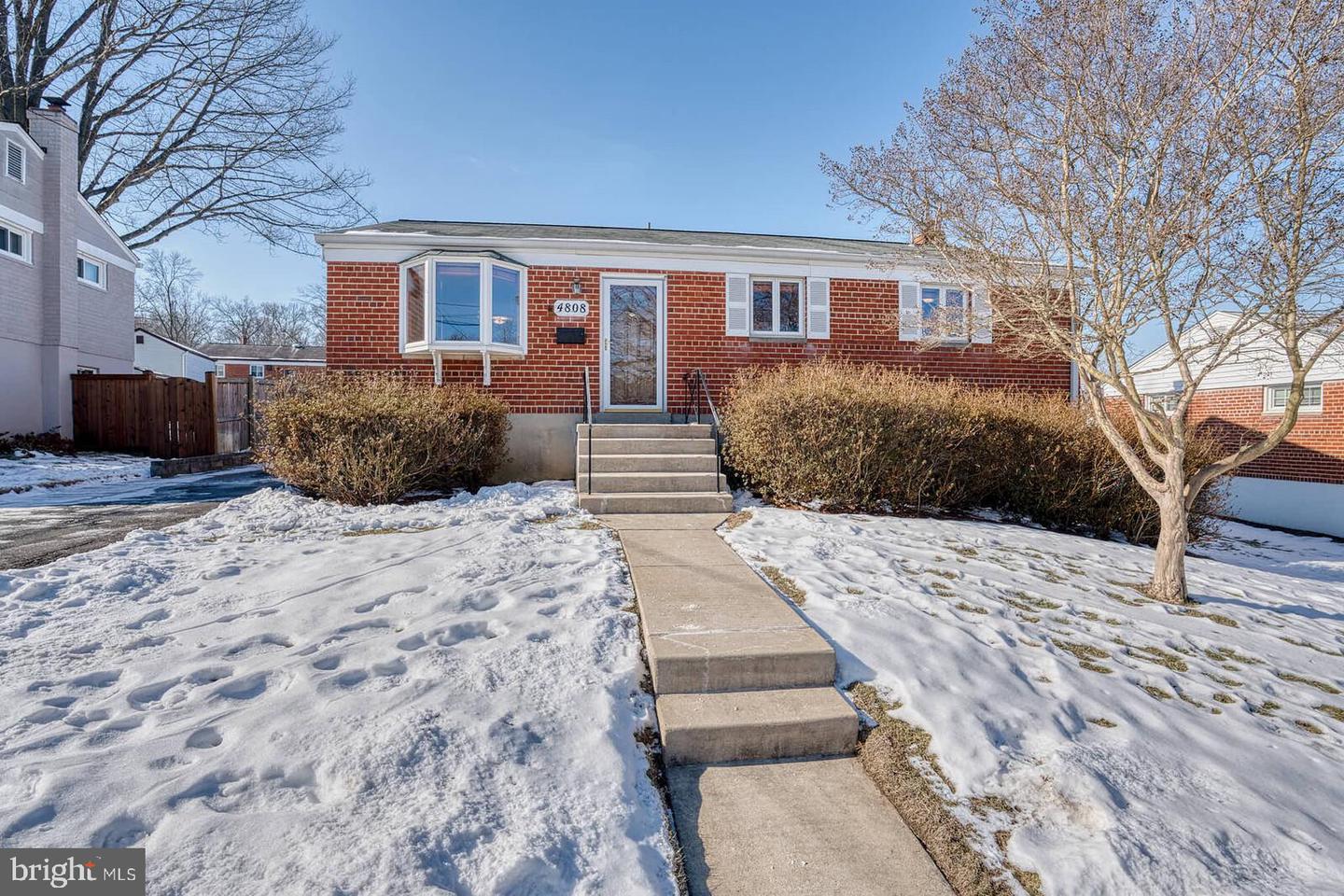 4808 Wilwyn Way, Rockville