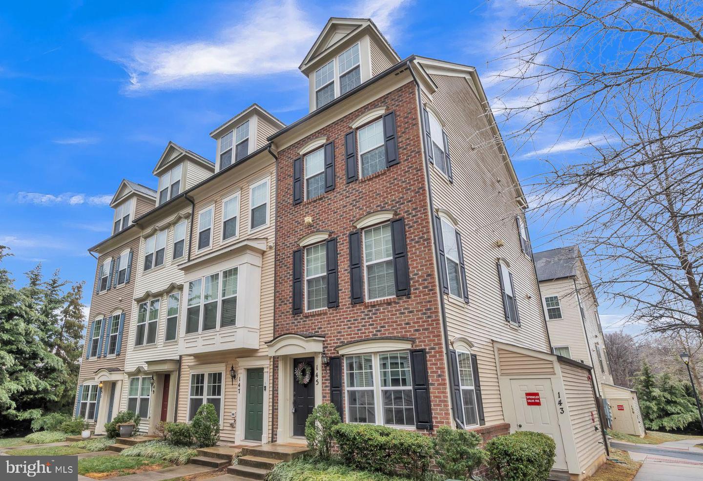 145 Prado Lane #2804, Clarksburg