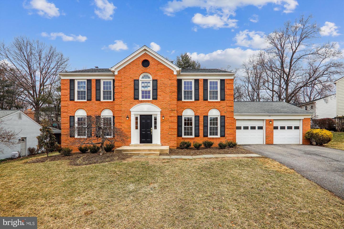 26 Locustwood Court, Silver Spring