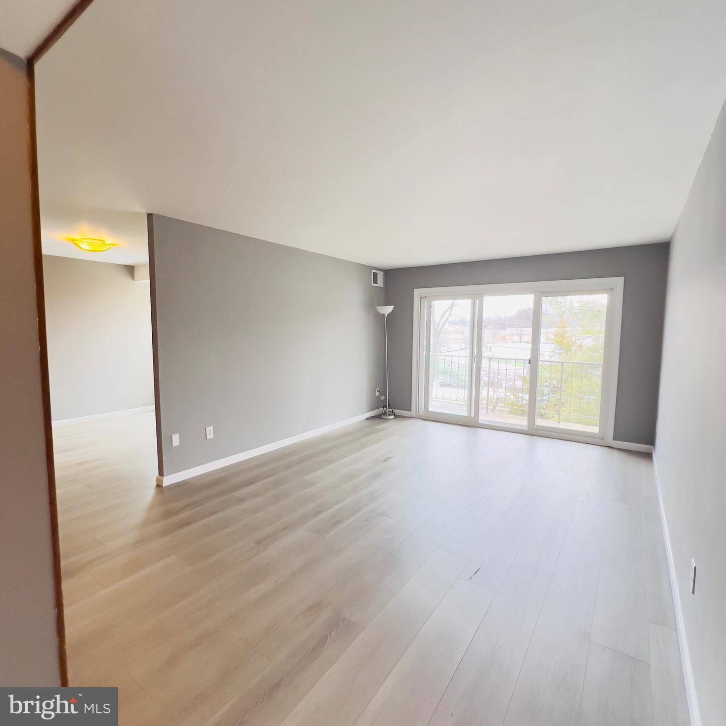 11903 Parklawn Drive #302, Rockville