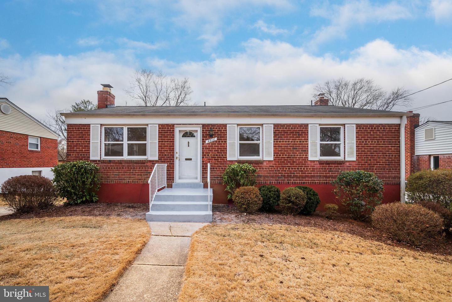4810 Topping Road, Rockville