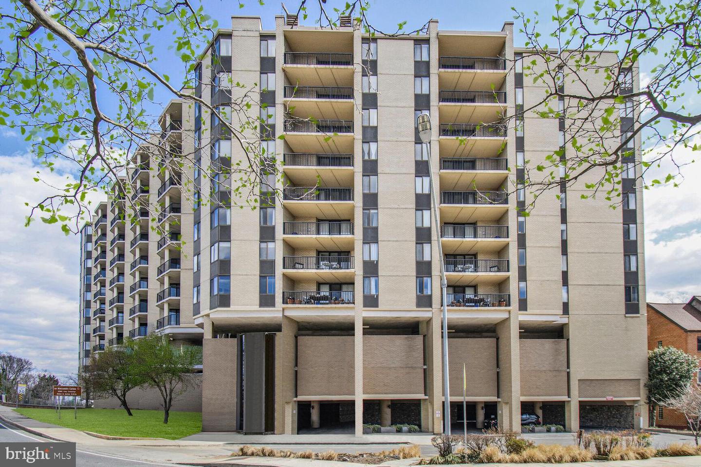 4242 East West Highway #501, Chevy Chase