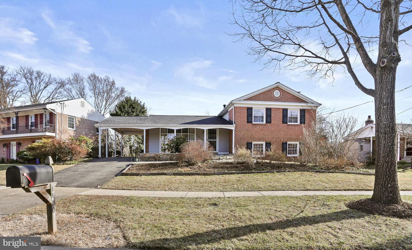 1400 Stratton Drive, Potomac