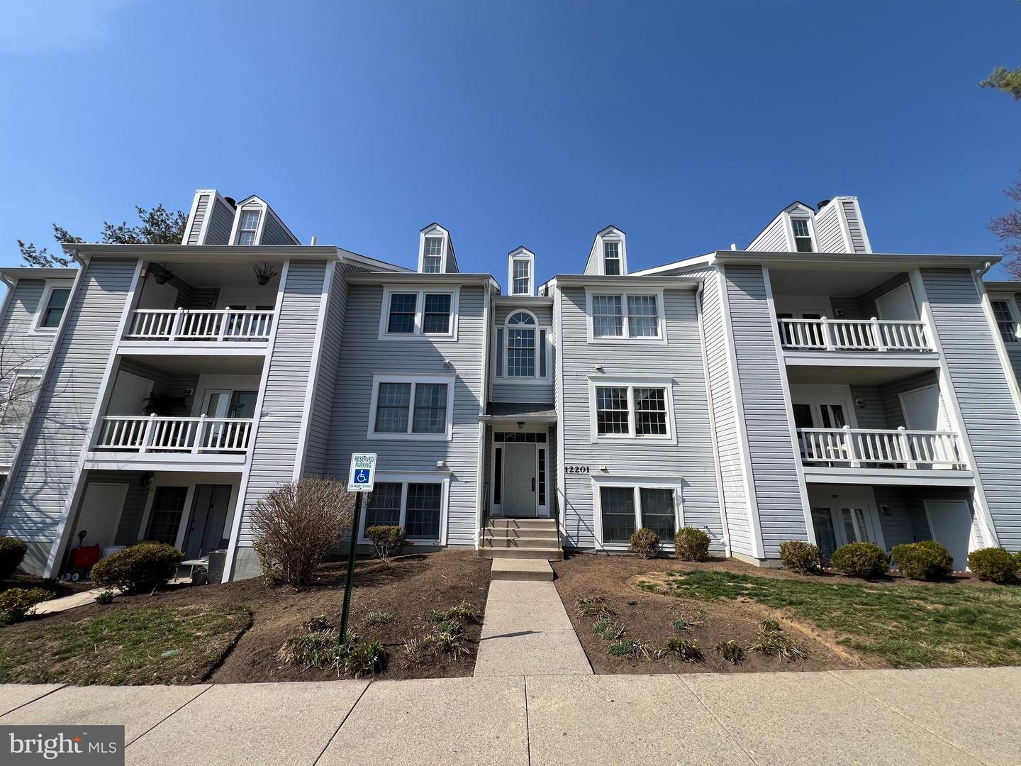 12201 Saint Peter Court #m, Germantown