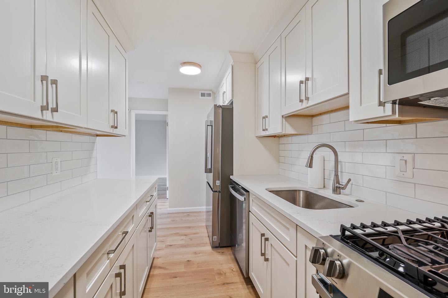 11901 Parklawn Drive #t-2, Rockville