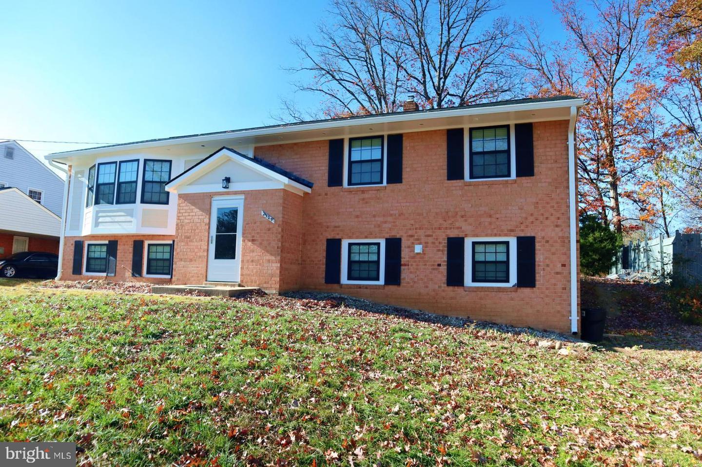 2909 Chapel View Drive