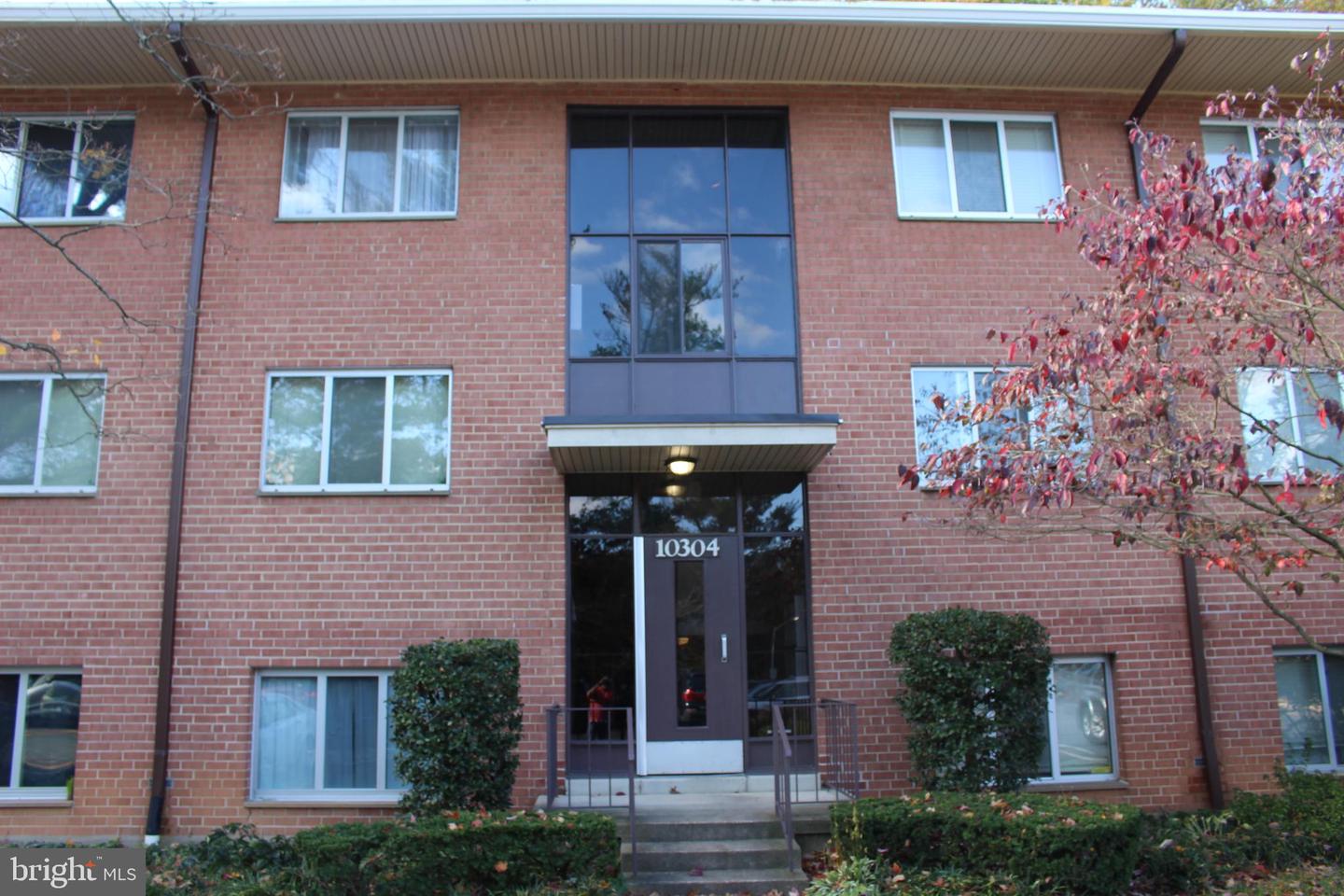 10304 Rockville Pike #302, Rockville