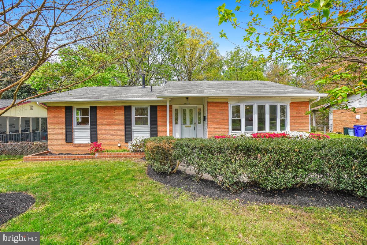 14208 Arctic Avenue, Rockville