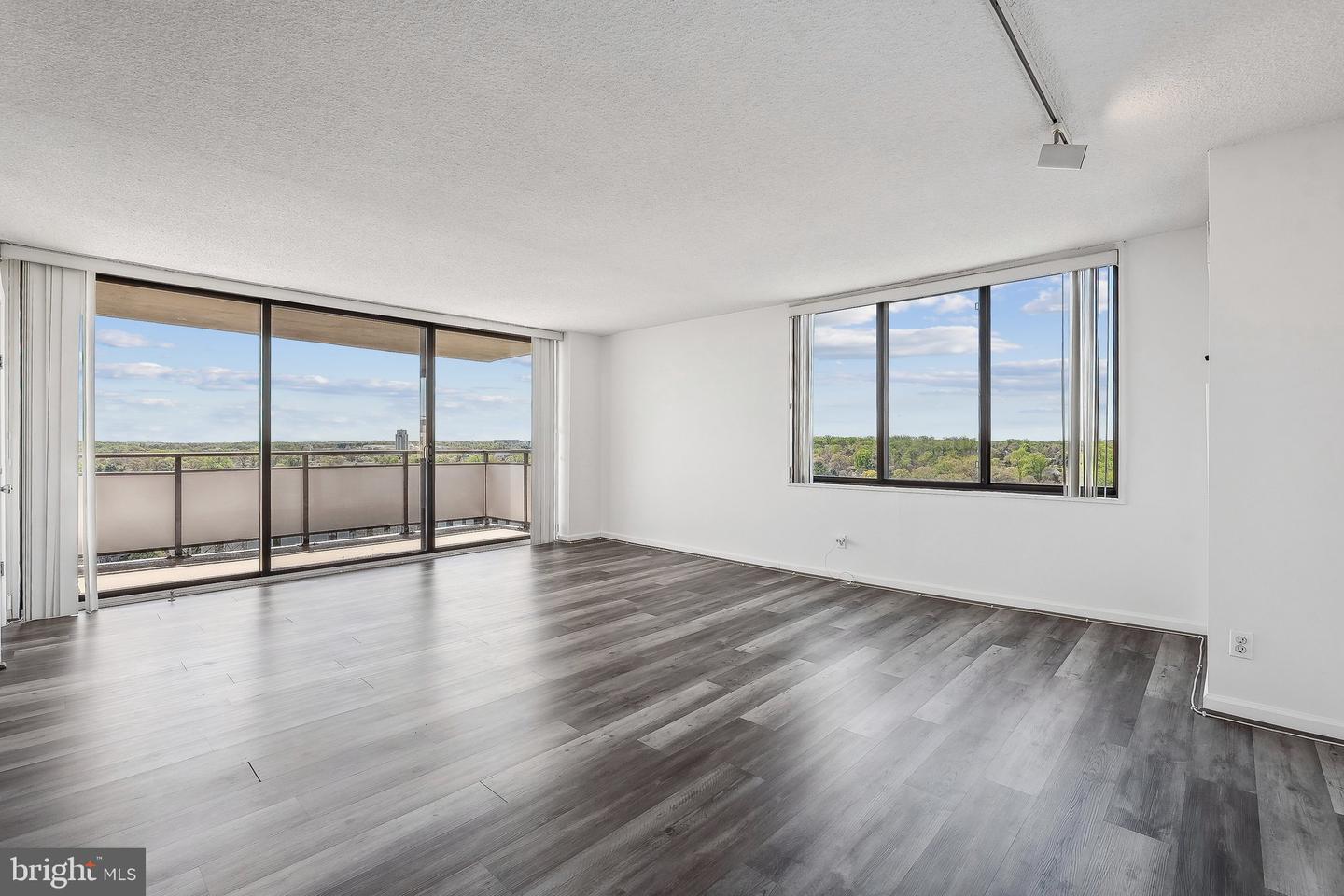 5225 Pooks Hill Road #1728s, Bethesda