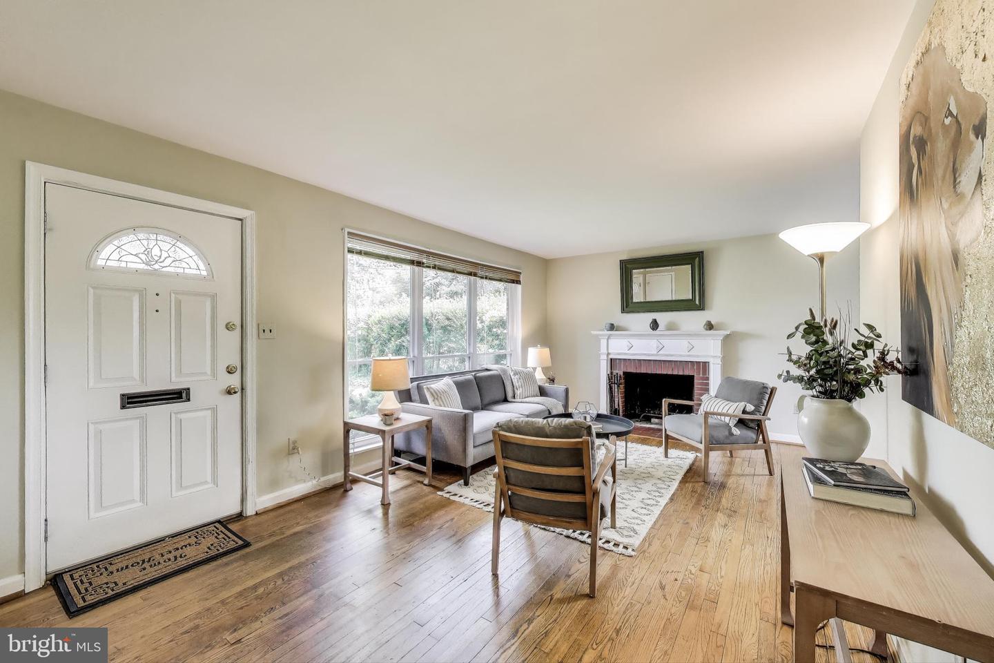 9502 Woodland Drive, Silver Spring