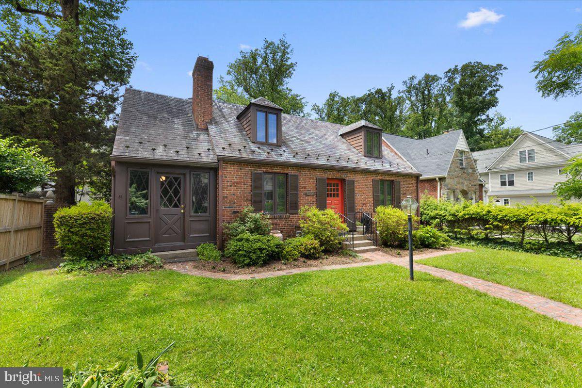 8904 Grant Street, Bethesda
