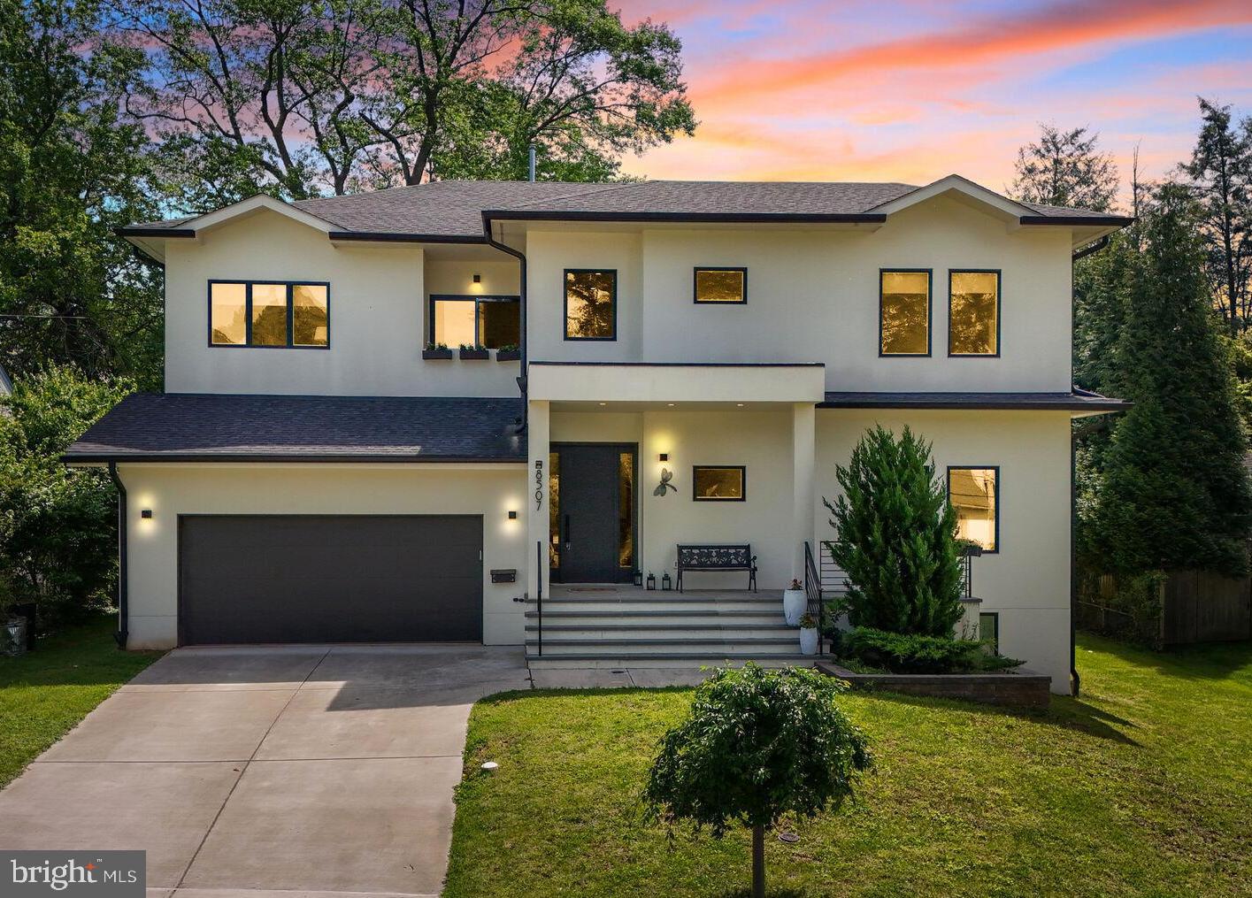 8507 Rayburn Road