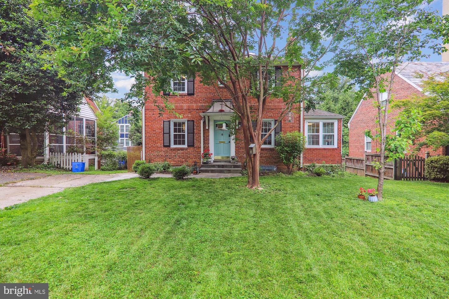 5328 Baltimore Avenue, Chevy Chase