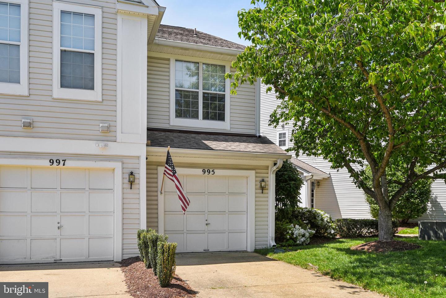995 Hillside Lake Terrace #908, Gaithersburg