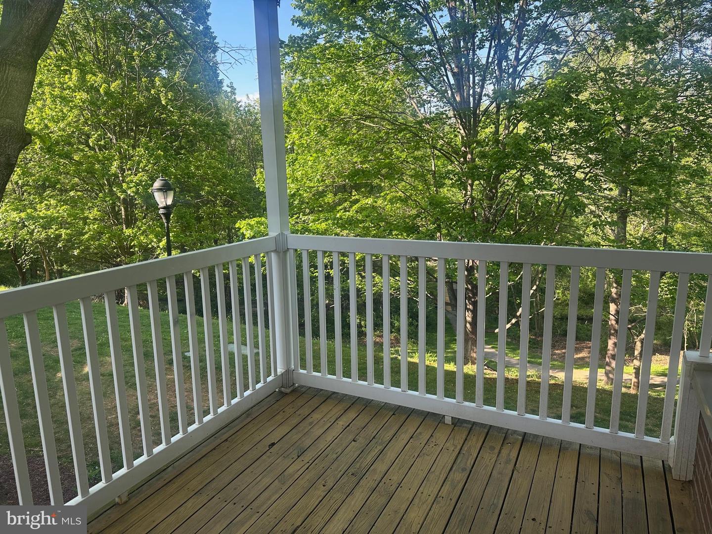 909 Hillside Lake Terrace #503, Gaithersburg