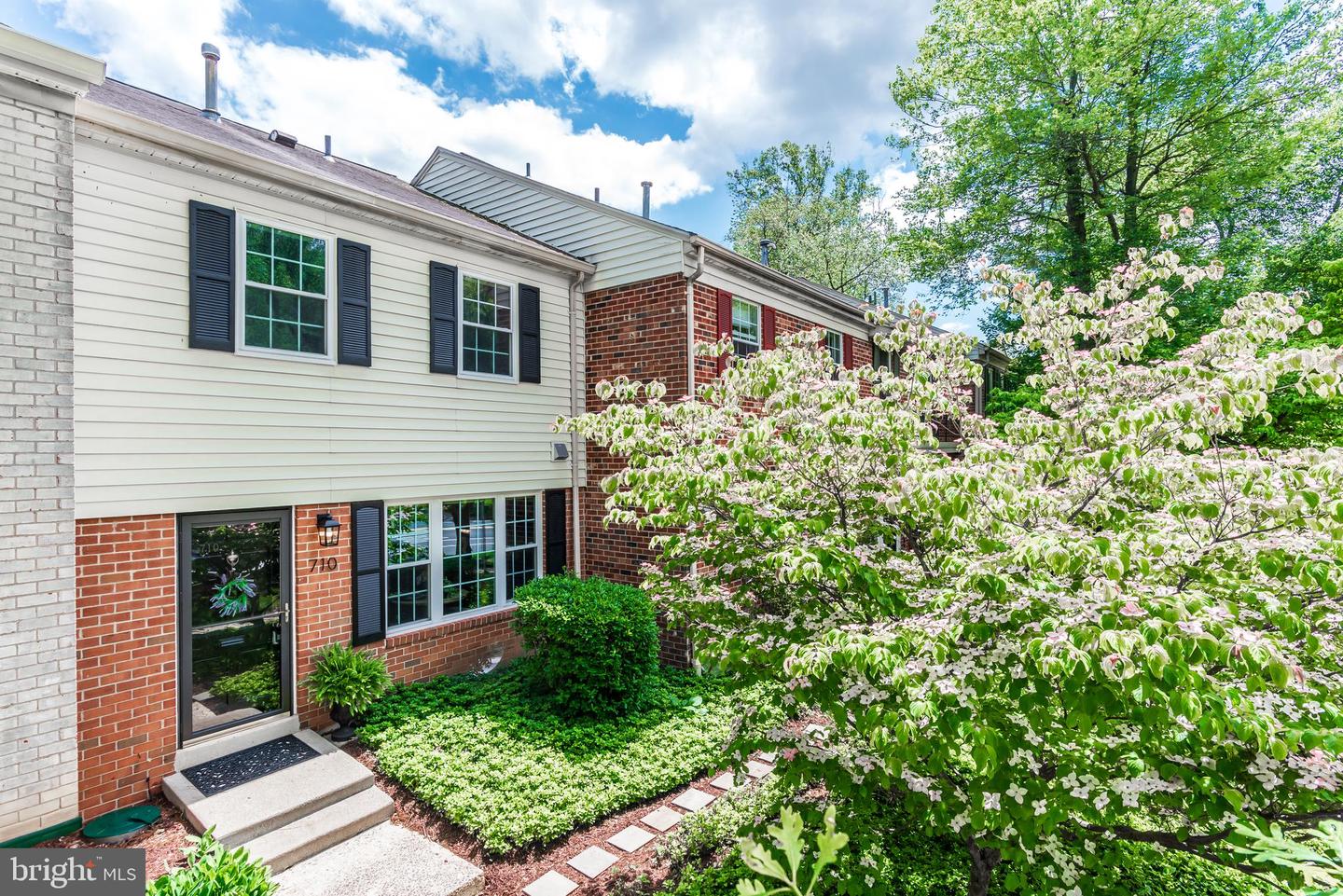 710 College Parkway #3-710, Rockville