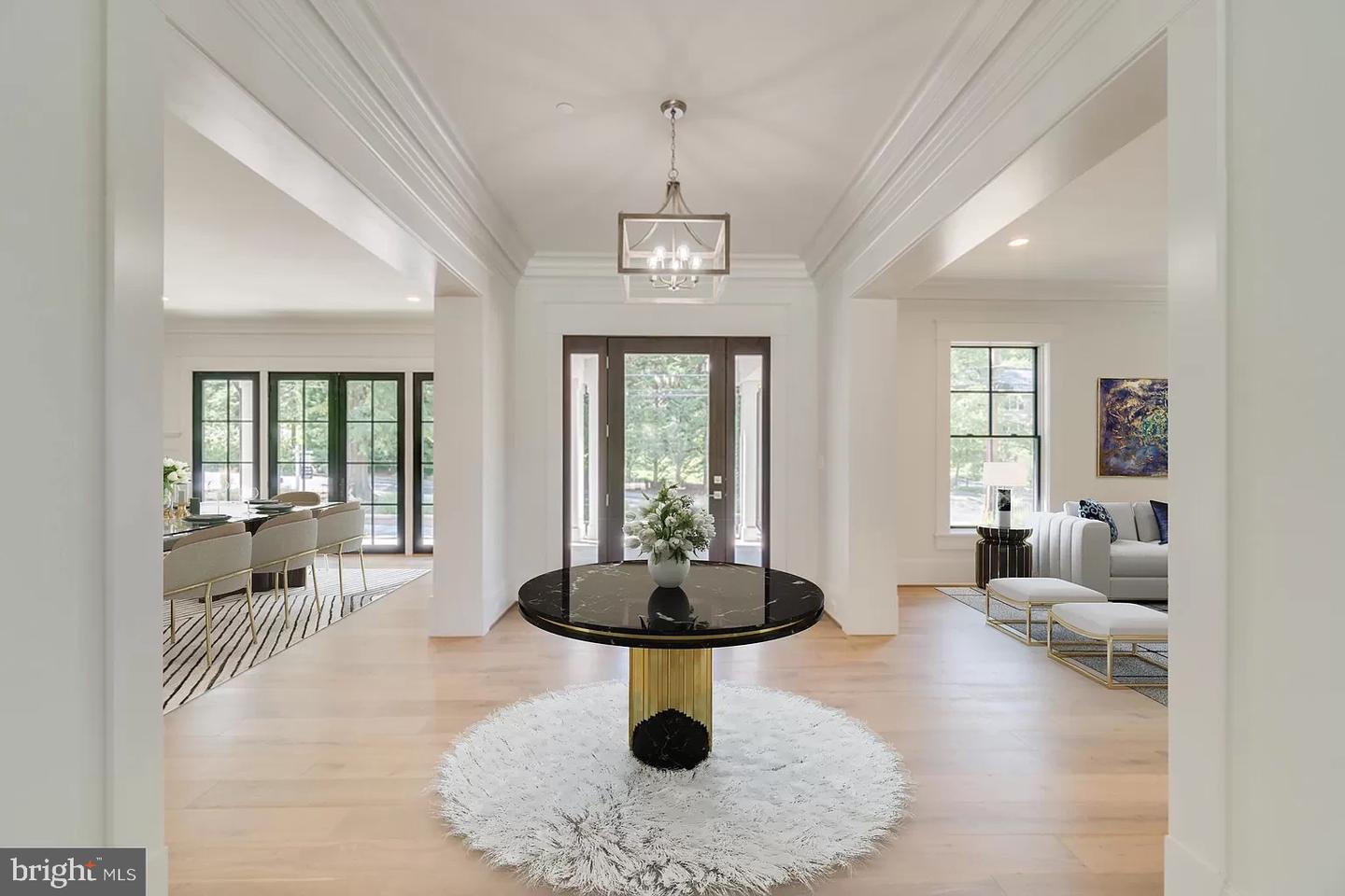 6925 Armat Drive, Bethesda
