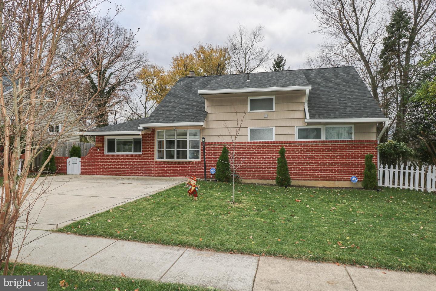 322 Mount Vernon Place, Rockville