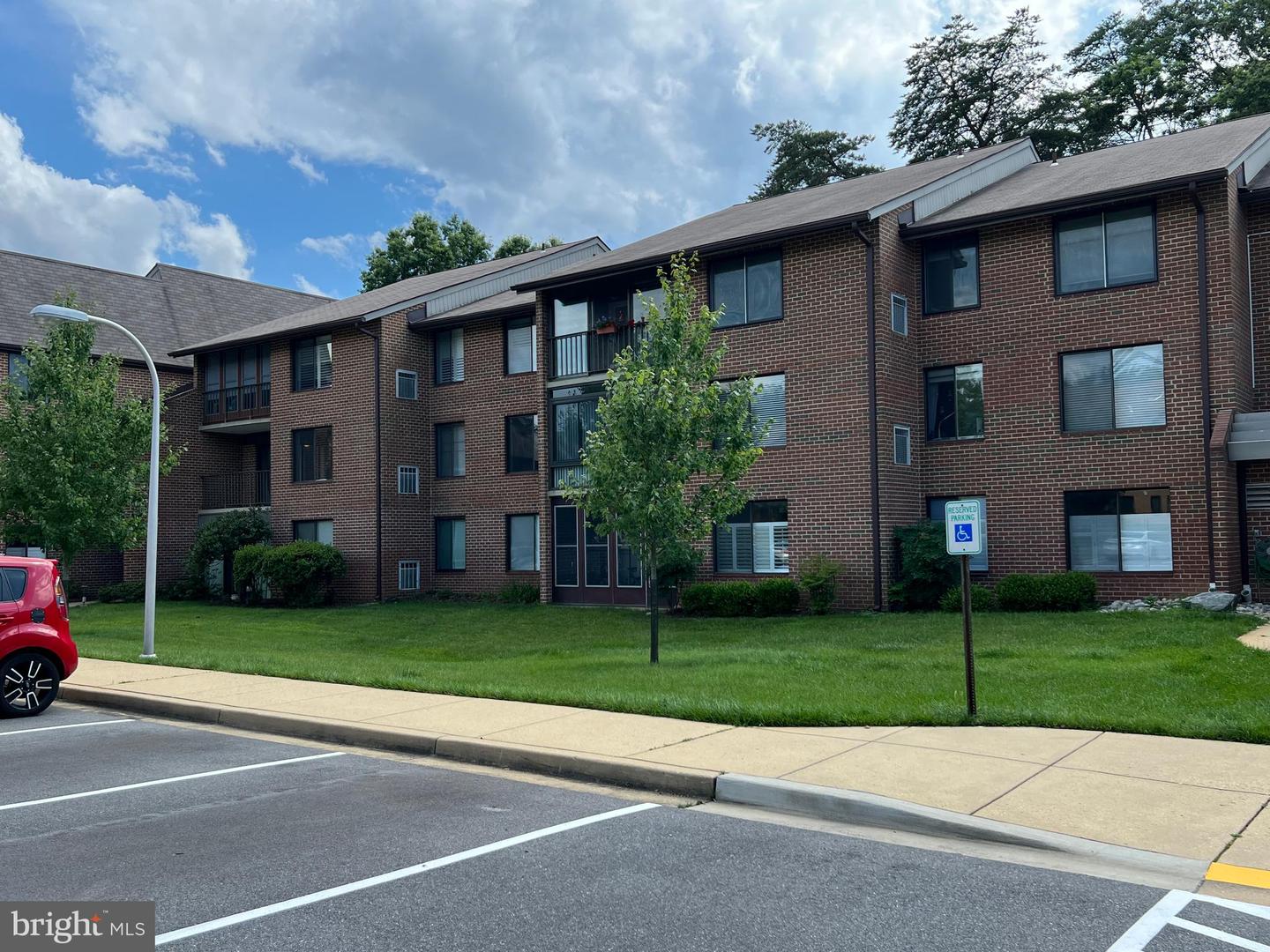 15300 Beaverbrook Court #88-2b