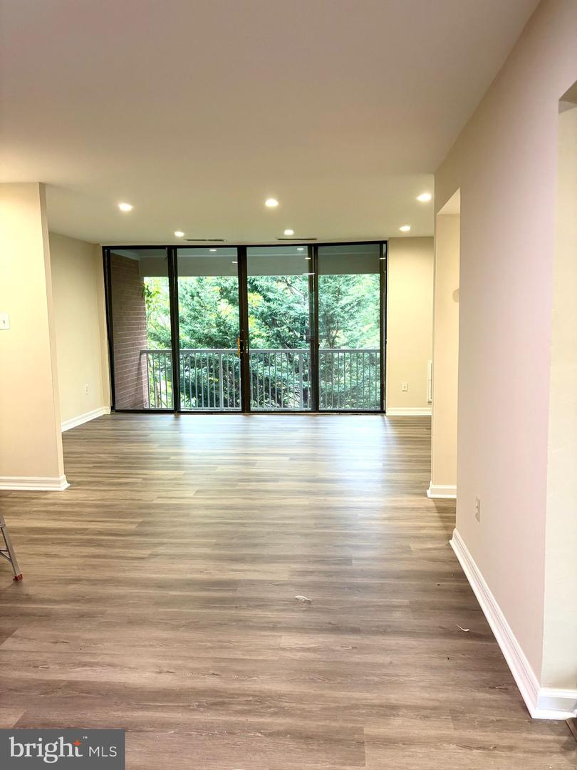 788 Quince Orchard Boulevard #202, Gaithersburg