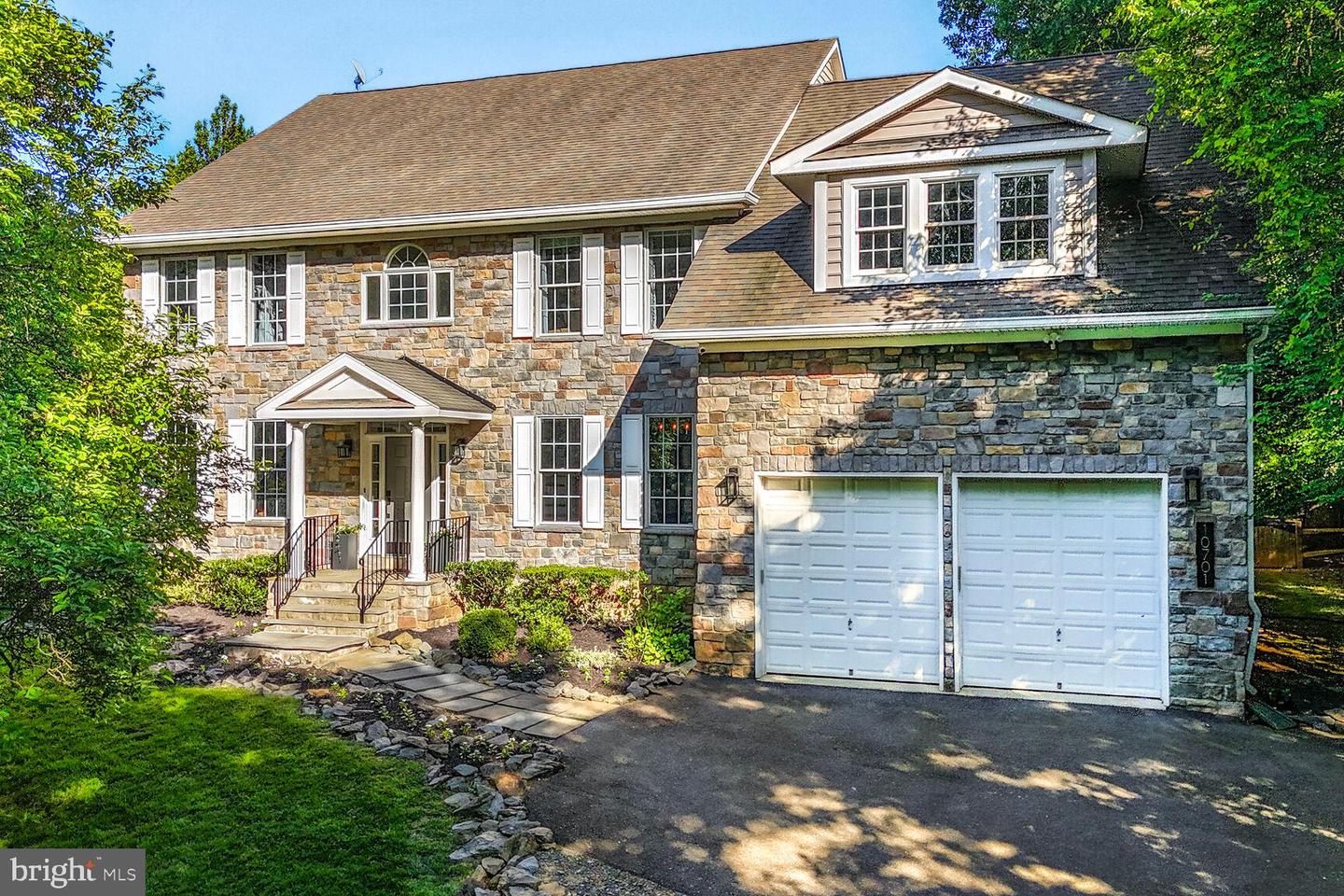 10701 Hunting Lane, Rockville