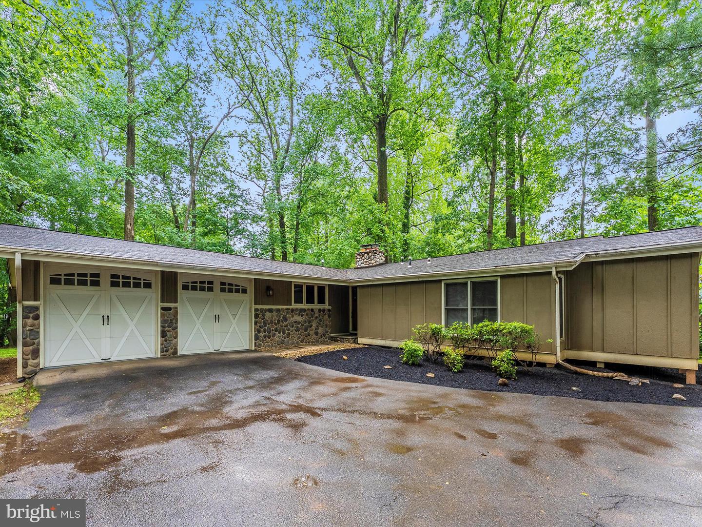 2264 Glenmore Terrace, Rockville