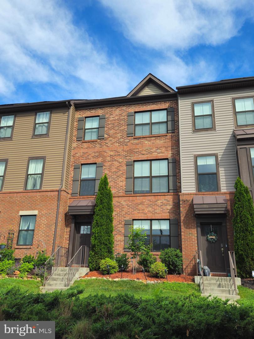 13213 Shawnee Lane, Clarksburg