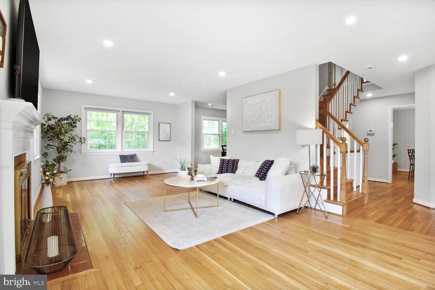 10611 Meadowhill Road, Silver Spring