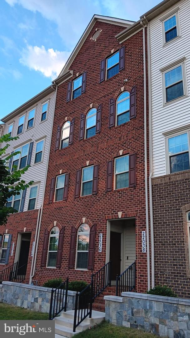 22038 Cabin Branch Avenue #407h, Clarksburg