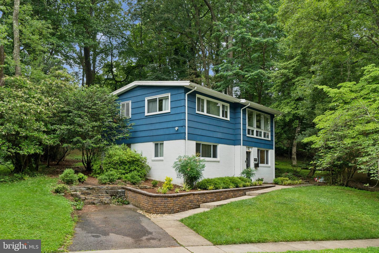 4004 Wexford Drive, Kensington