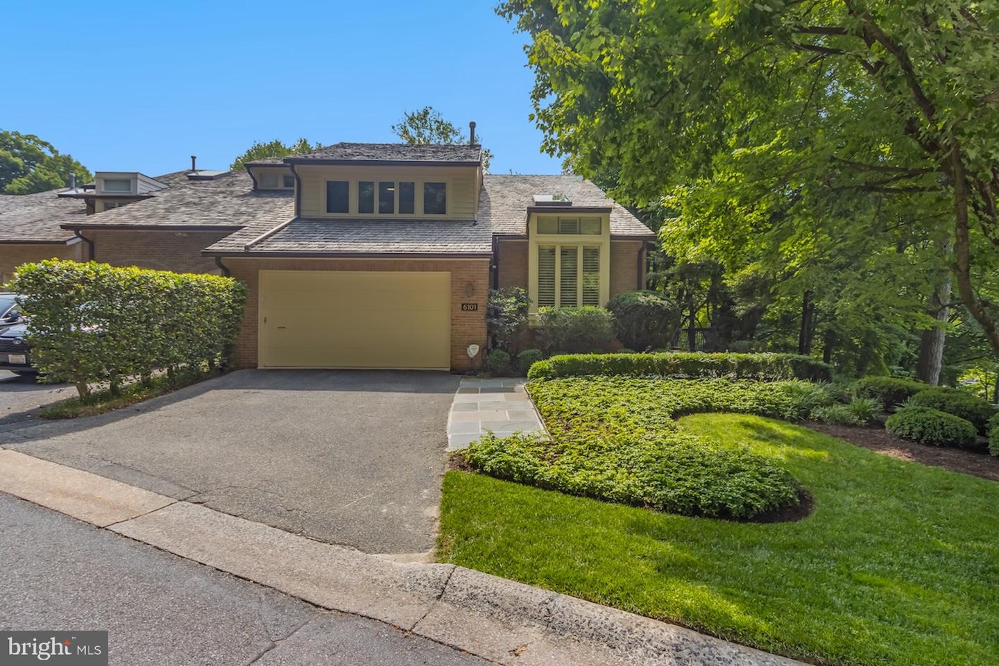 6101 Davenport Terrace, Bethesda
