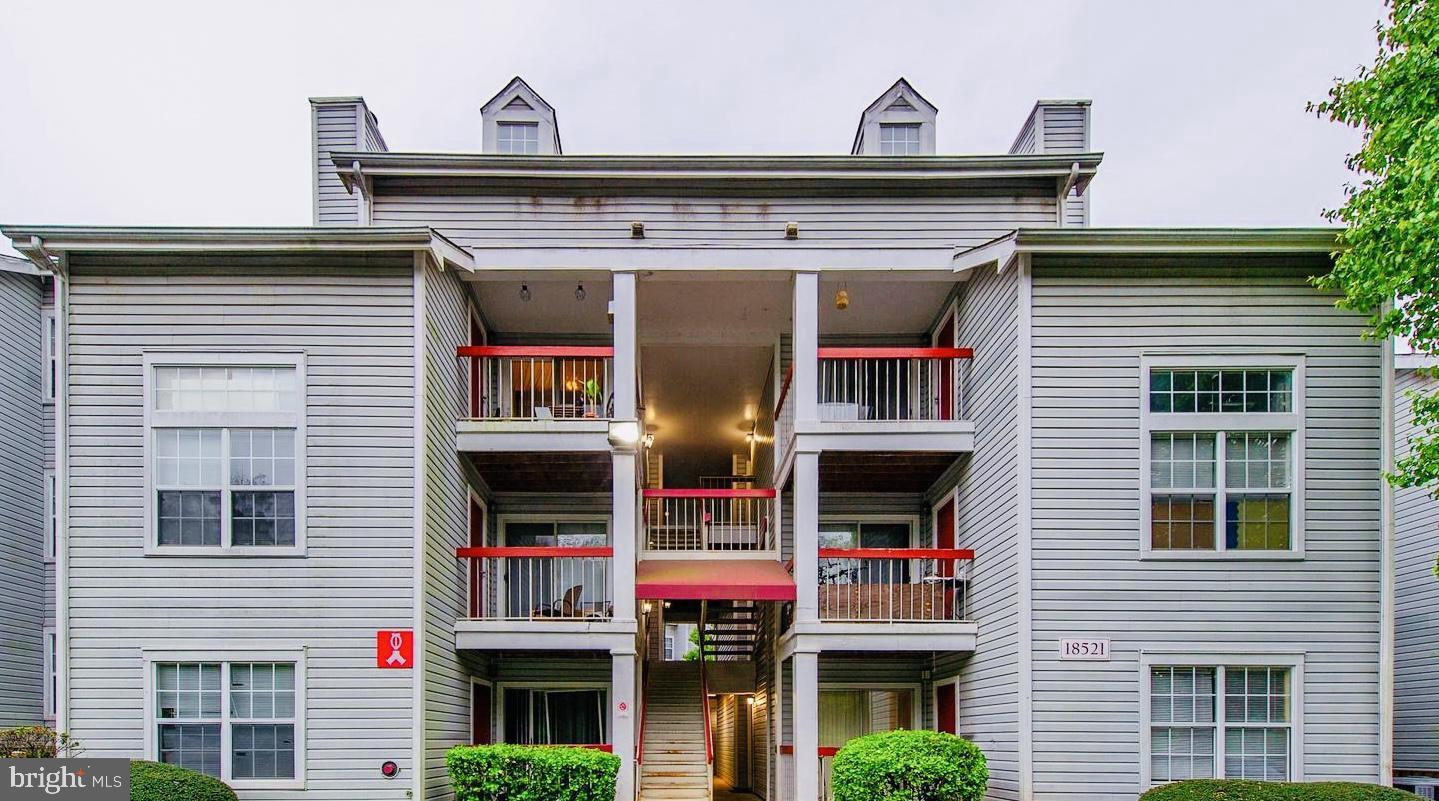 18521 Boysenberry Drive #251, Gaithersburg