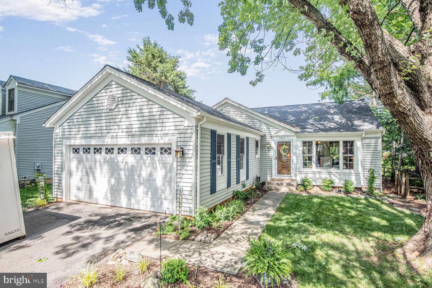 13841 Mustang Hill Lane, North Potomac