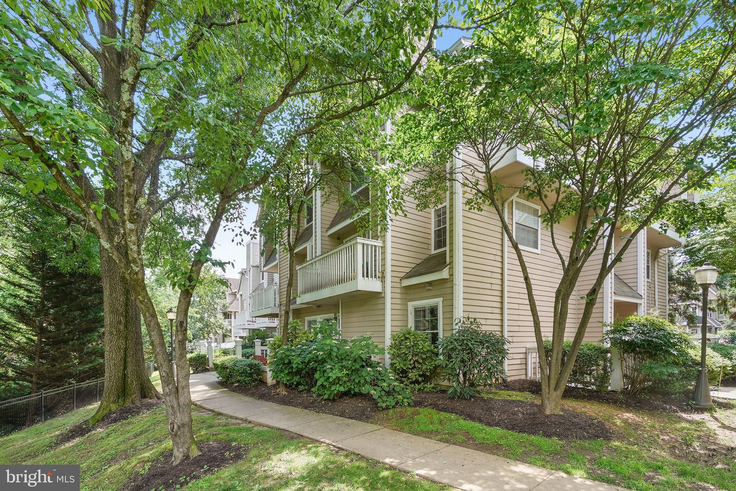 5800 Inman Park Circle #300, Rockville