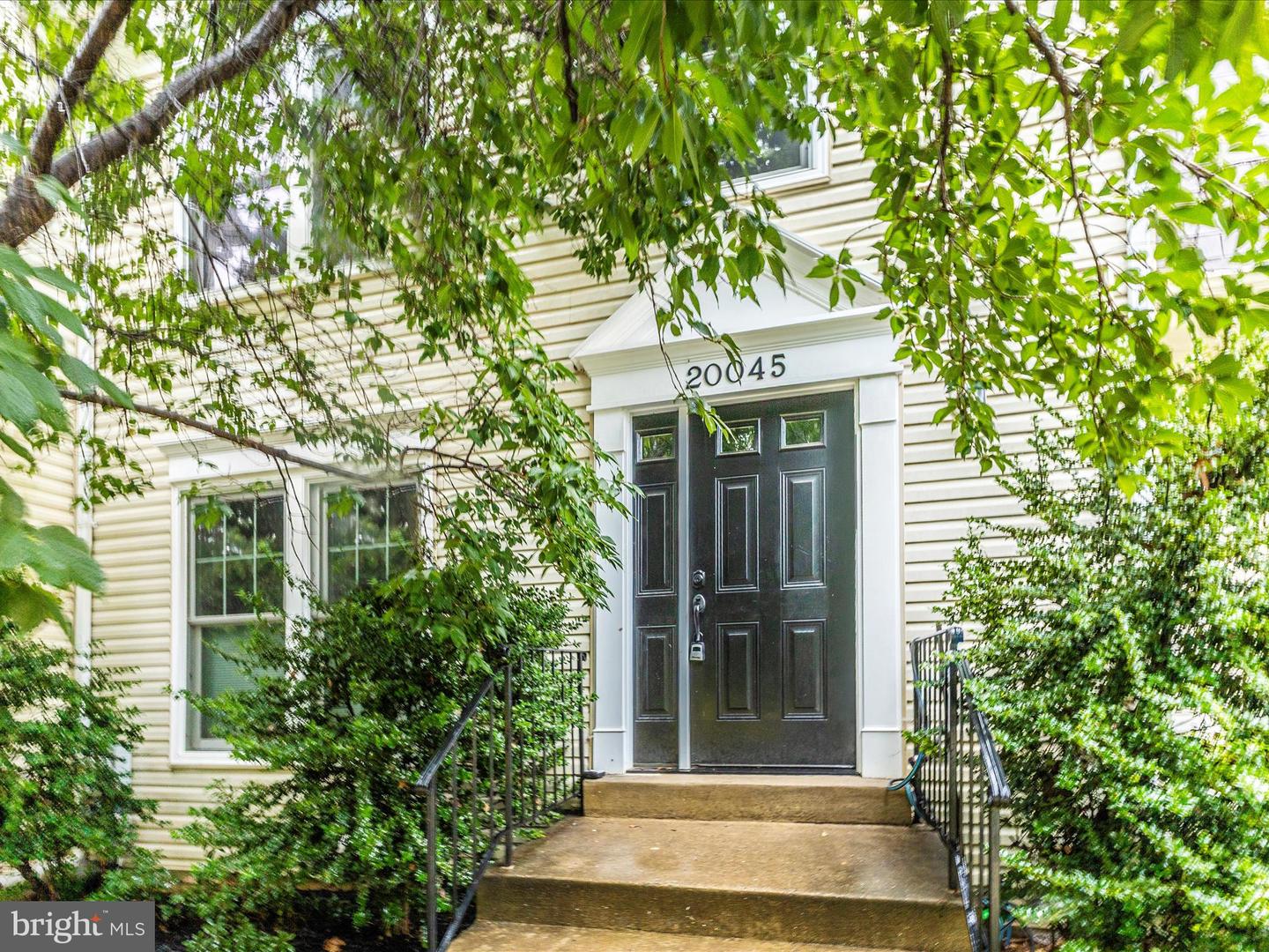 20045 Placid Lake Terrace, Germantown