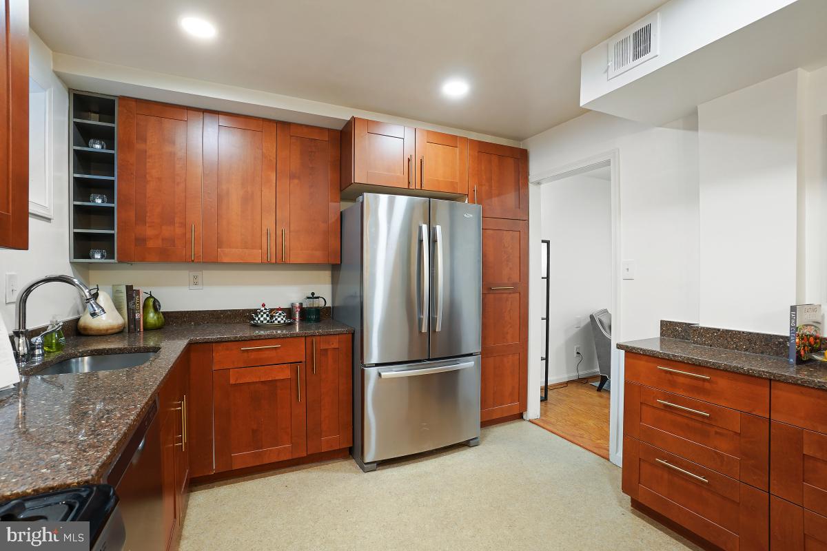 1935 Lyttonsville Road #1935, Silver Spring