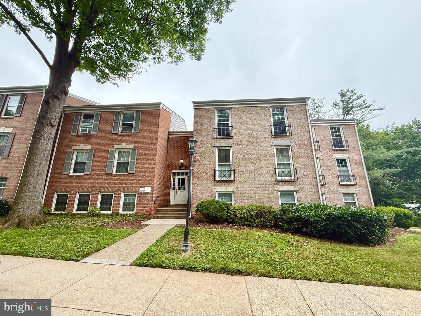868 Quince Orchard Boulevard #202, Gaithersburg