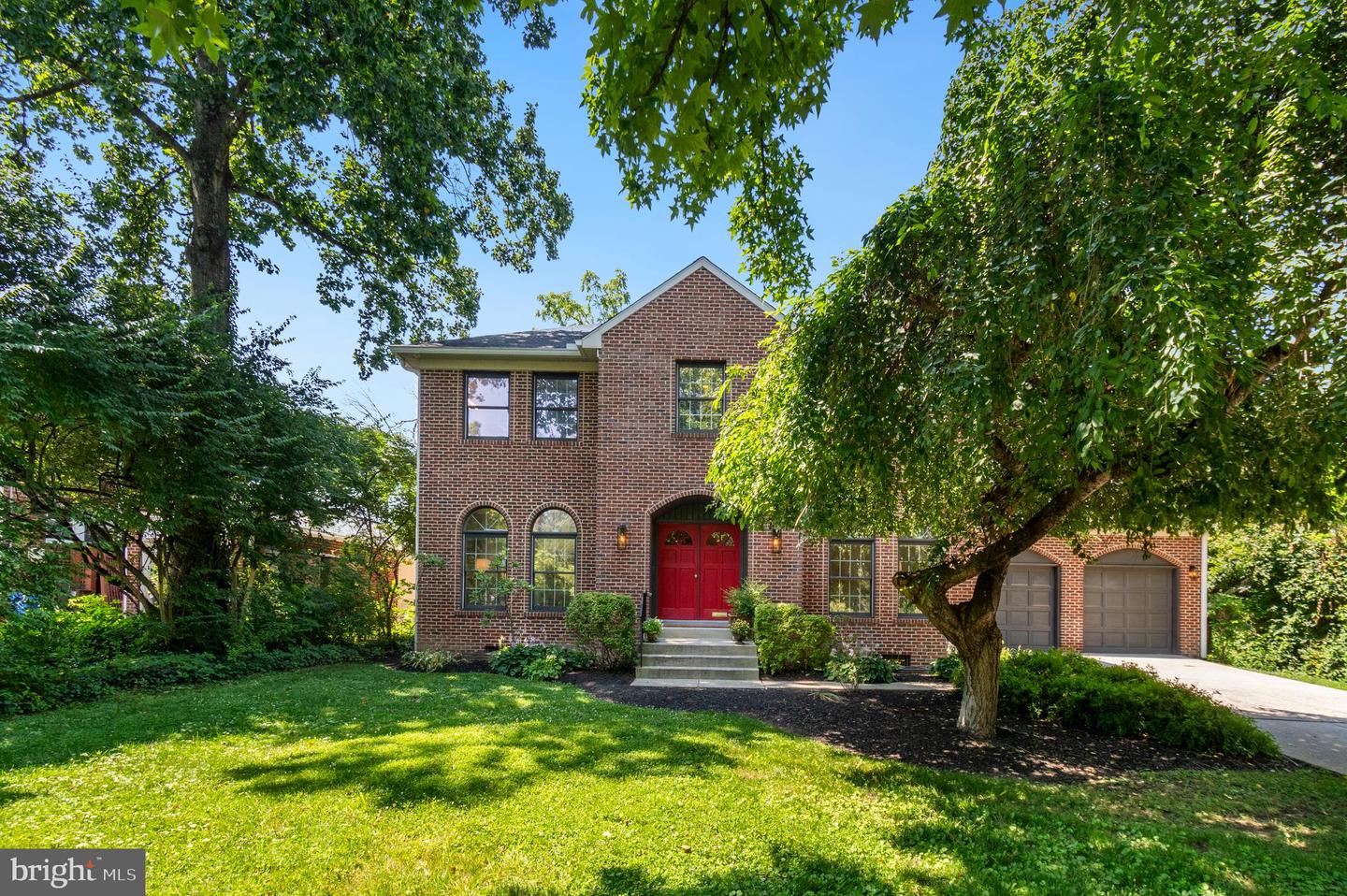6212 Massachusetts Avenue, Bethesda