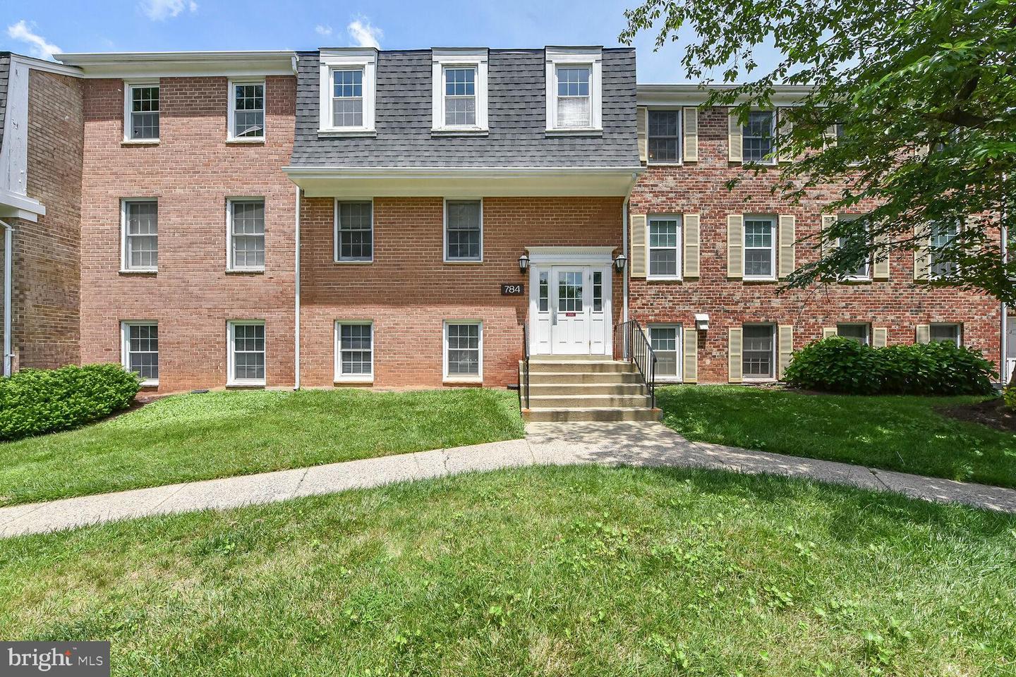 784 Quince Orchard Boulevard #t1, Gaithersburg