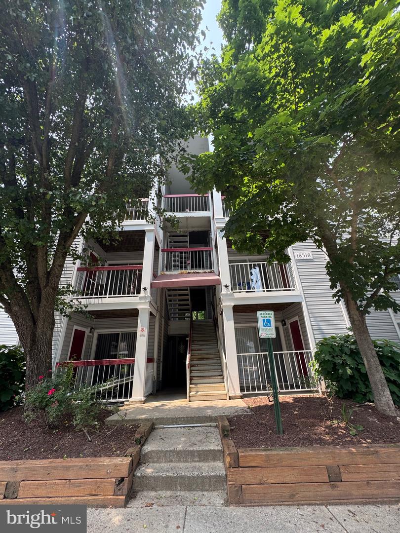 18518 Boysenberry Drive #226, Gaithersburg