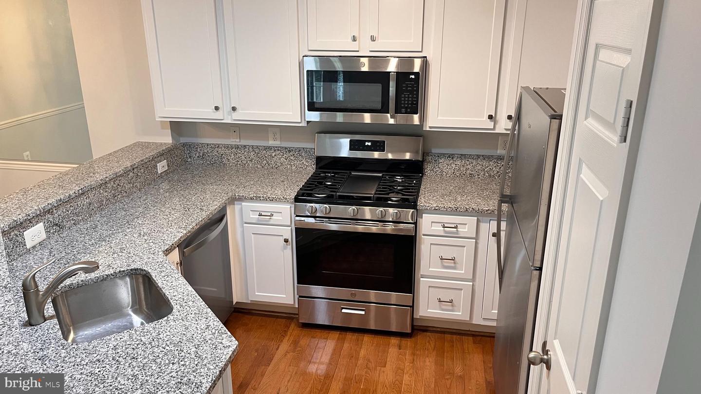 18805 Sparkling Water Drive #7/201, Germantown