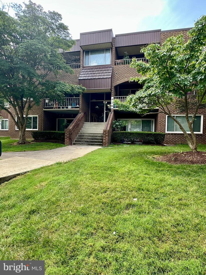 426 Girard Street #164, Gaithersburg
