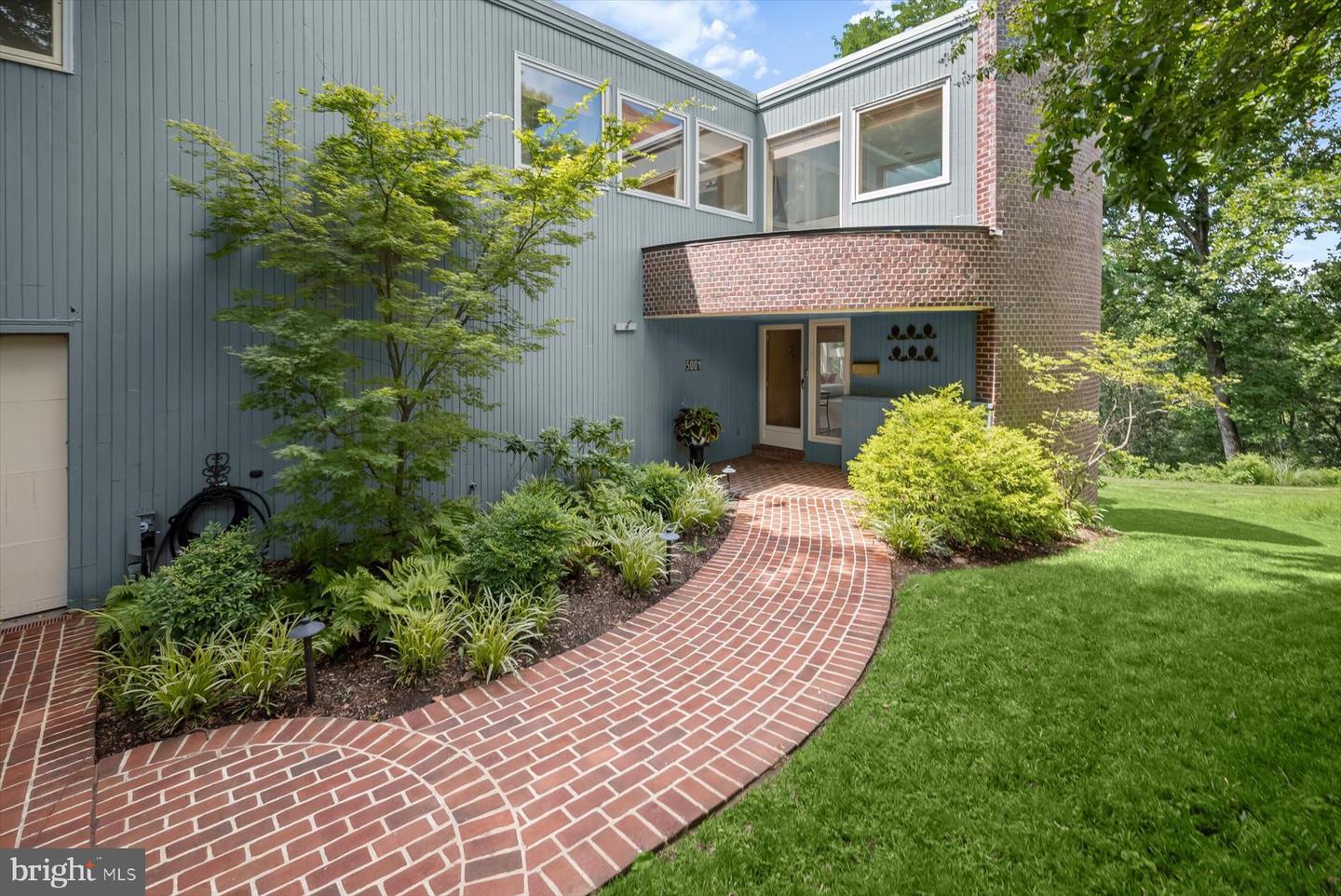 5004 River Hill Road, Bethesda