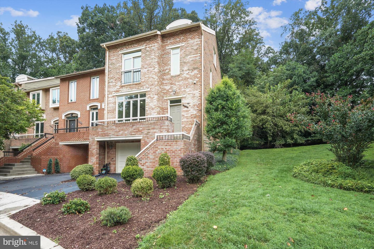10901 Whiterim Drive, Potomac