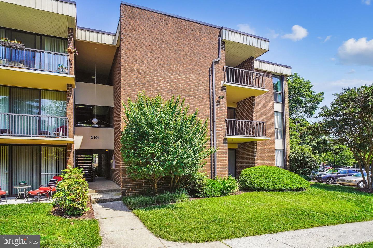2101 Walsh View Terrace #17-103, Silver Spring