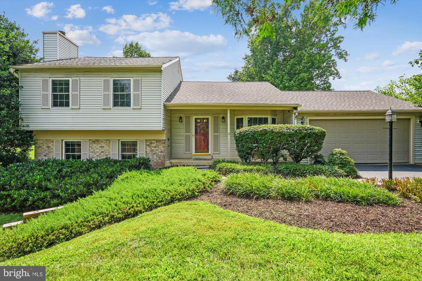 17402 Blossom View Drive, Olney