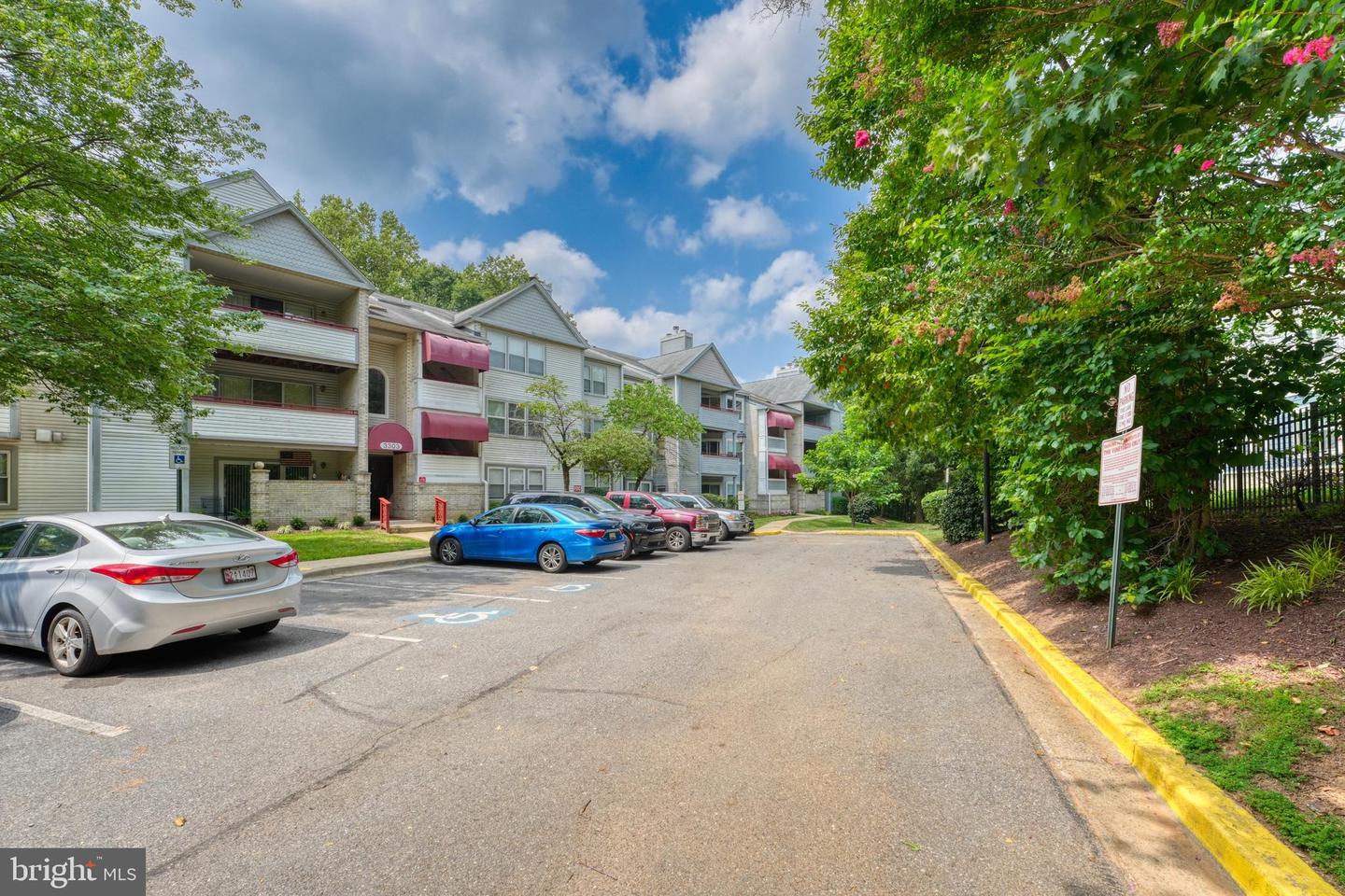 3301 Sir Thomas Drive #6-B-22, Silver Spring