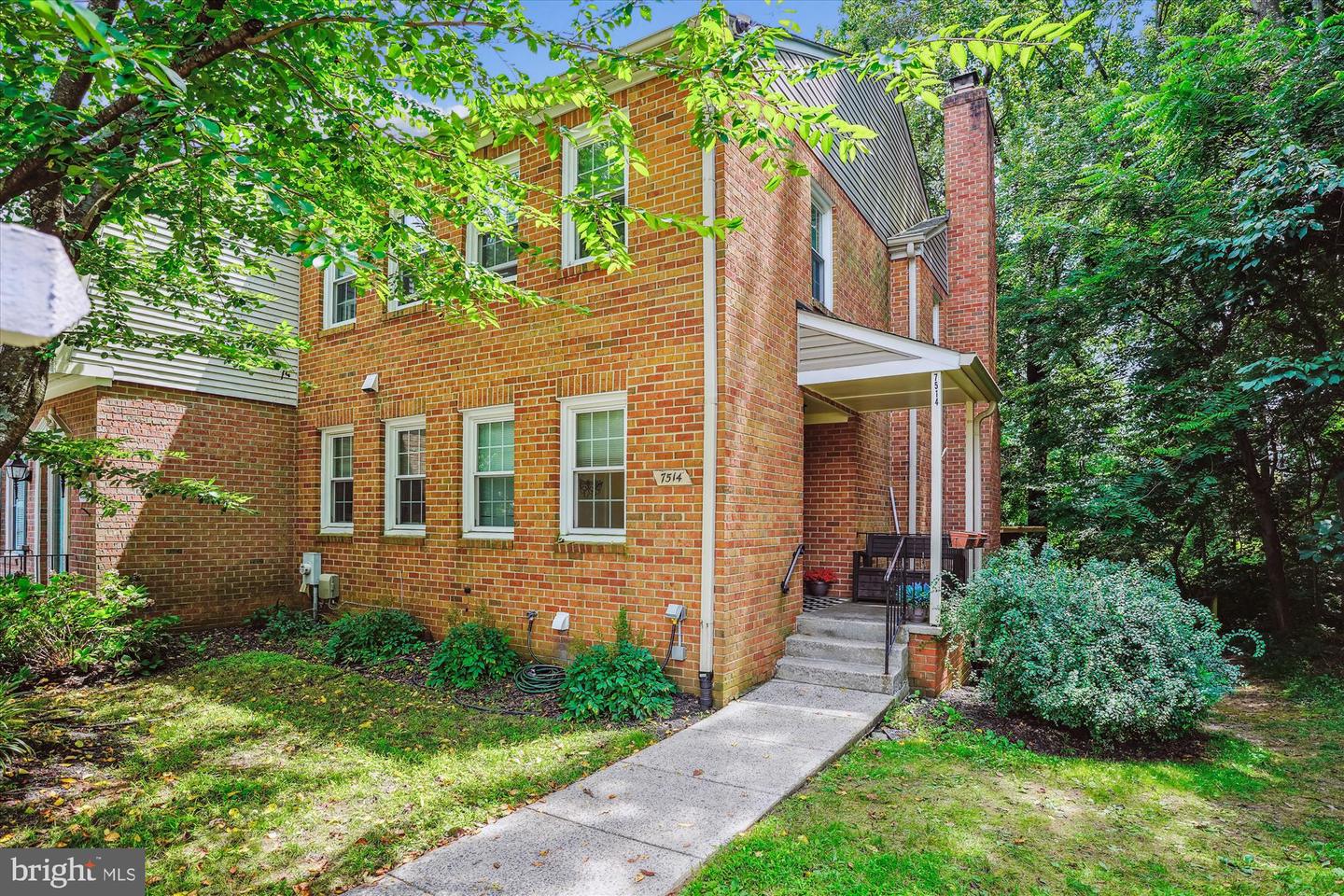 7514 Heatherton Lane, Potomac